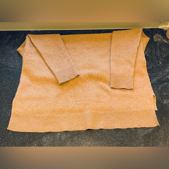 Lord & Taylor Cashmere Sweater Tan Women’s Size Small Camel Caramel - Picture 6 of 8